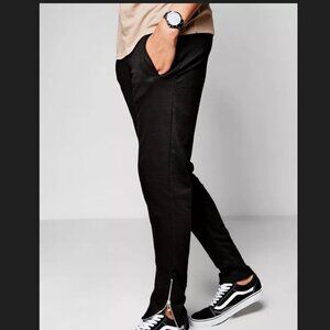 3/15$ Jack and Jones Black Jogger jeans